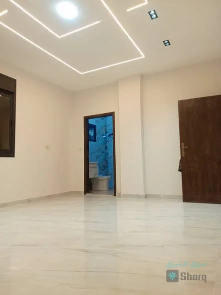 شقة للبيع — 5